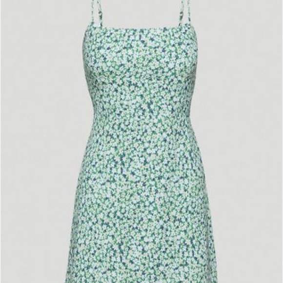 Aritzia - Sunday Best Jackson dress - Picture 2 of 2